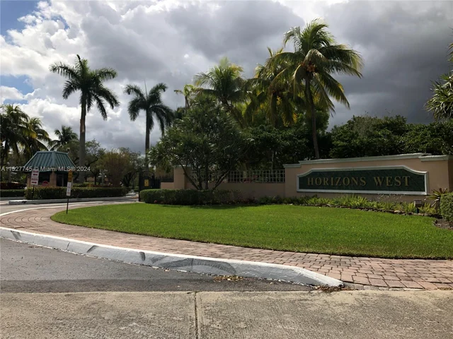 8400 SW 133rd Ave Rd # 324, Miami FL 33183