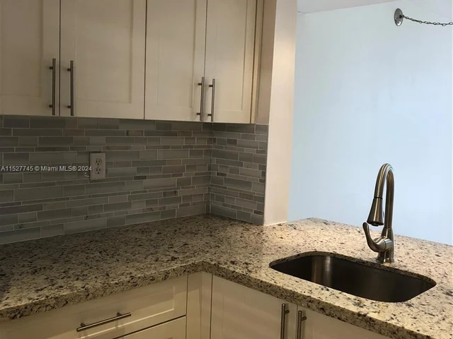 8400 SW 133rd Ave Rd # 324, Miami FL 33183