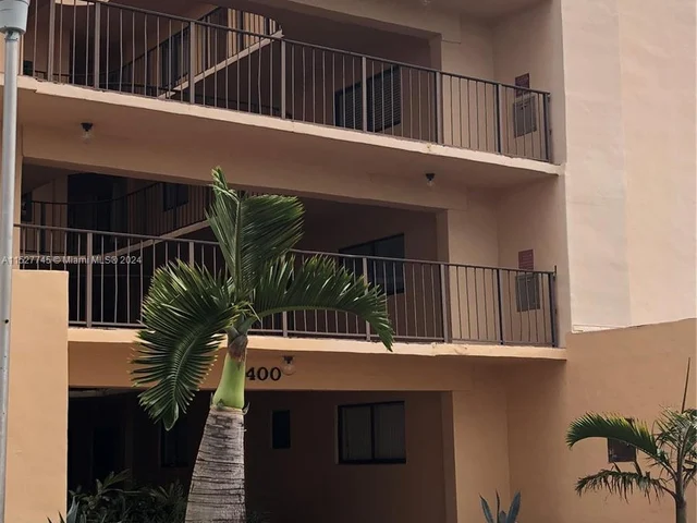 8400 SW 133rd Ave Rd # 324, Miami FL 33183