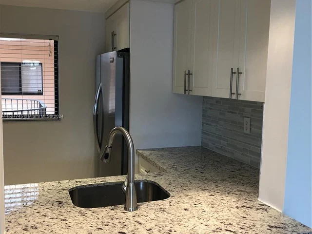 8400 SW 133rd Ave Rd # 324, Miami FL 33183