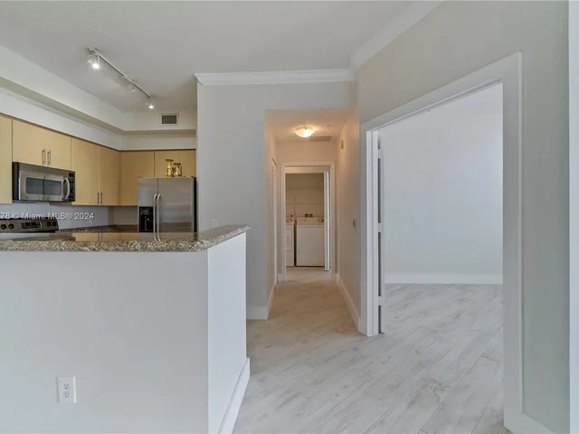 2401 NE 65th St # 601, Fort Lauderdale FL 33308