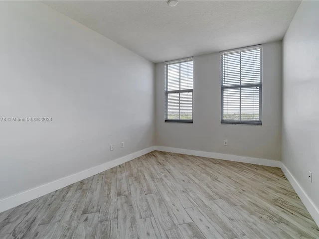 2401 NE 65th St # 601, Fort Lauderdale FL 33308