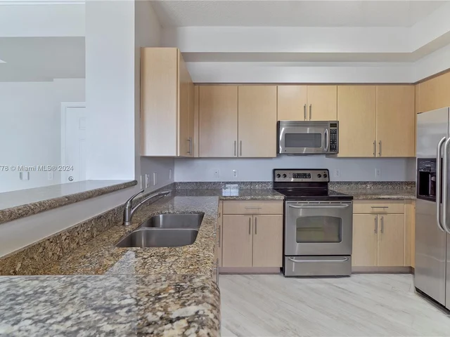 2401 NE 65th St # 601, Fort Lauderdale FL 33308