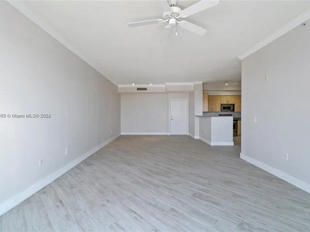 2401 NE 65th St # 601, Fort Lauderdale FL 33308