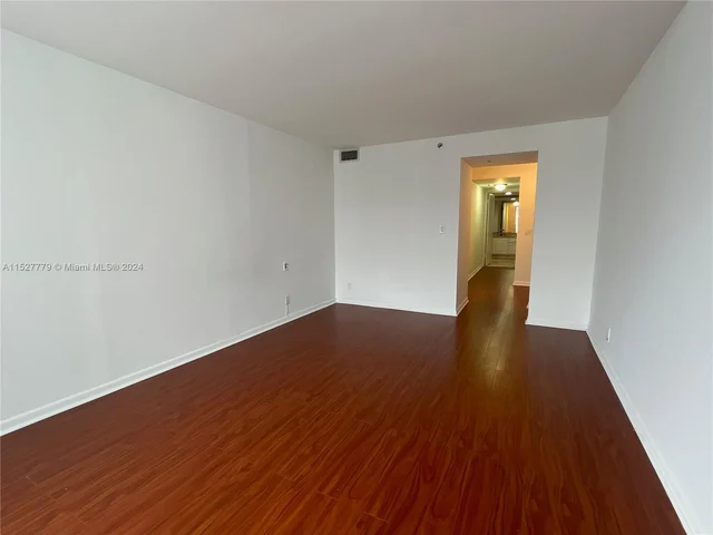 1717 N Bayshore Dr # 3242, Miami FL 33132