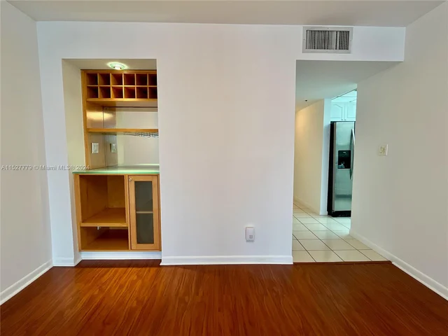 1717 N Bayshore Dr # 3242, Miami FL 33132