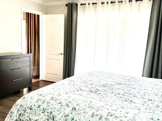 3228 NW 120th Ave, Coral Springs FL 33065