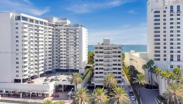 1621 Collins Ave # 405, Miami Beach FL 33139