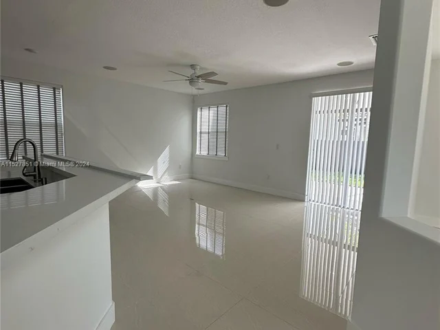 16314 SW 61st Ln # 0, Miami FL 33193