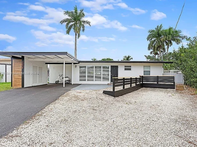 2678 Marathon Ln, Fort Lauderdale FL 33312