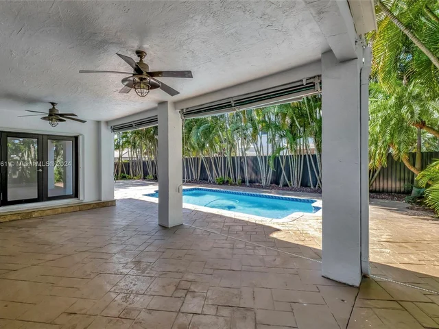 14272 SW 152nd Ct, Miami FL 33196