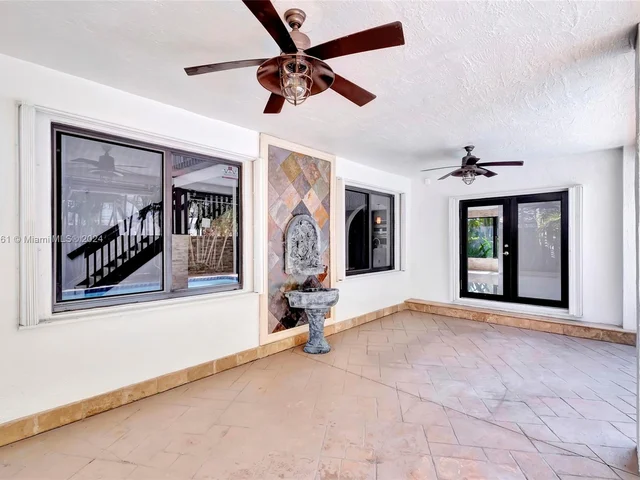 14272 SW 152nd Ct, Miami FL 33196