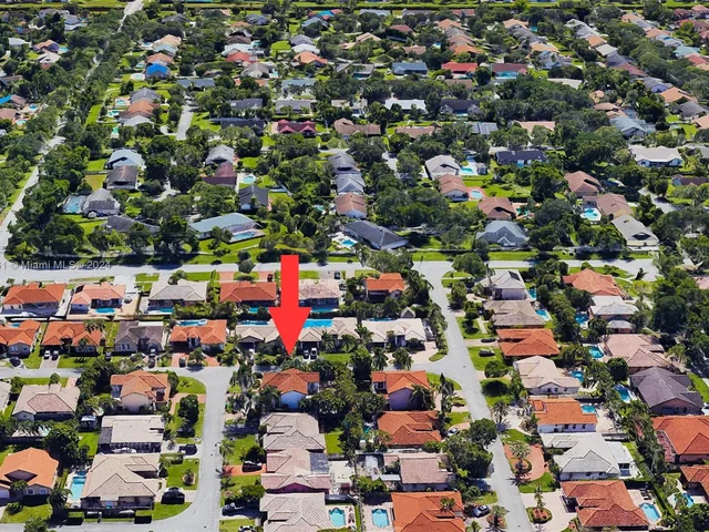 14272 SW 152nd Ct, Miami FL 33196