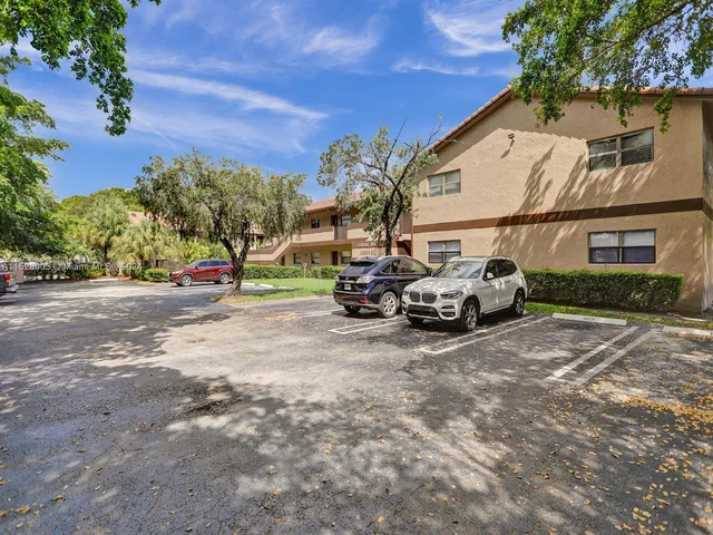 10571 Royal Palm Blvd # 10571, Coral Springs FL 33065