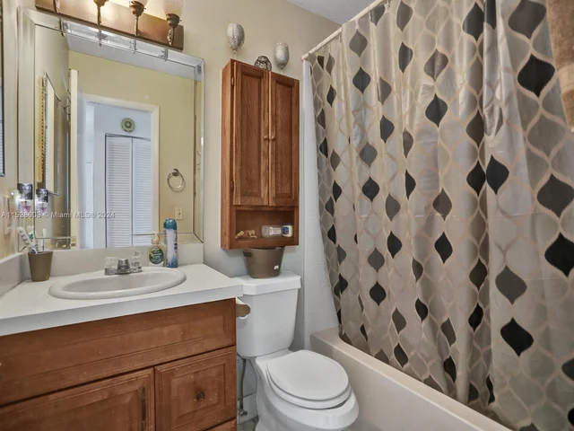 10571 Royal Palm Blvd # 10571, Coral Springs FL 33065