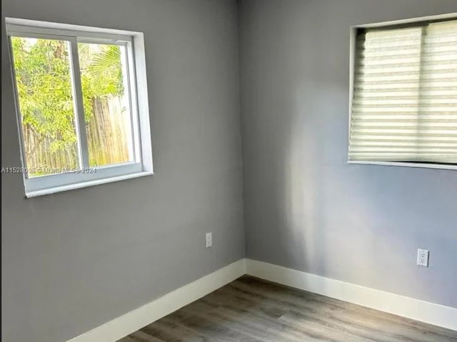 5701 Freedom St, Hollywood FL 33021