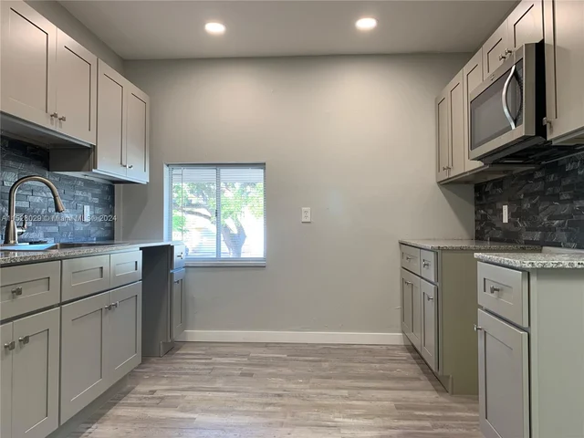 222 N Federal Hwy # 203, Dania Beach FL 33004