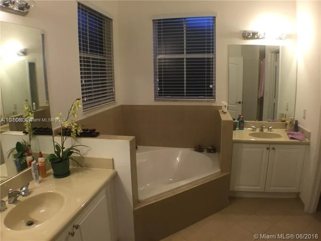 955 SW 152nd Ct # 955, Miami FL 33194