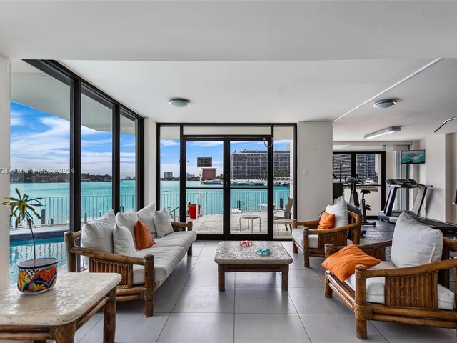 6820 Indian Creek Dr # 1A, Miami Beach FL 33141