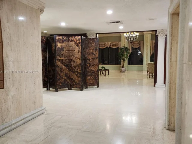 600 Three Islands Blvd # 314, Hallandale Beach FL 33009