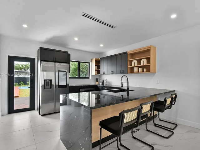 187 NW 53rd St # 0, Miami FL 33127