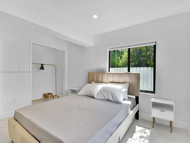 187 NW 53rd St # 0, Miami FL 33127