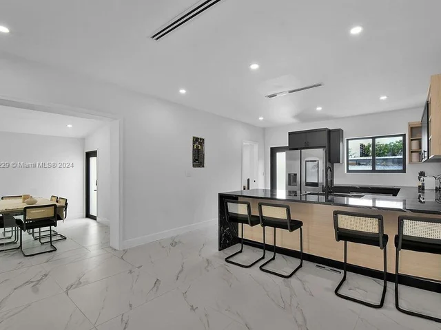 187 NW 53rd St # 0, Miami FL 33127