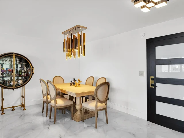 251 174th St # 818, Sunny Isles Beach FL 33160