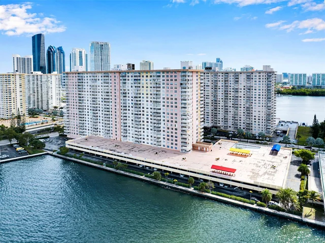 251 174th St # 818, Sunny Isles Beach FL 33160