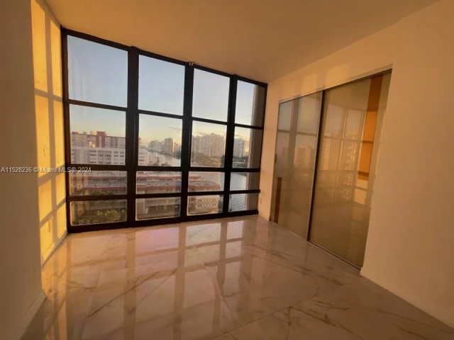 2017 S Ocean Dr # 1206, Hallandale Beach FL 33009