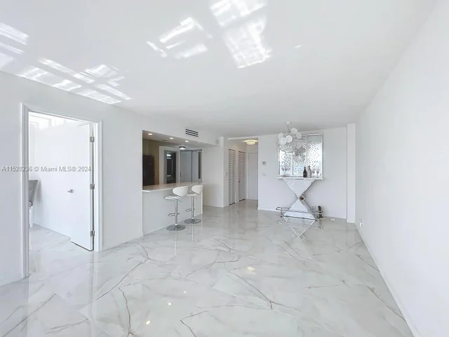 2017 S Ocean Dr # 1206, Hallandale Beach FL 33009