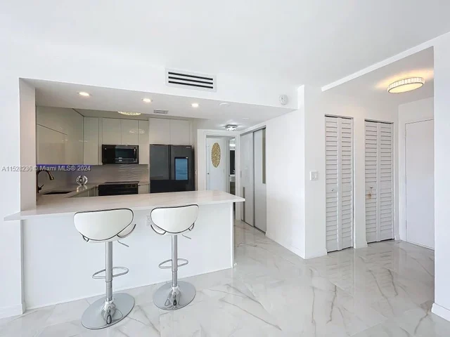 2017 S Ocean Dr # 1206, Hallandale Beach FL 33009