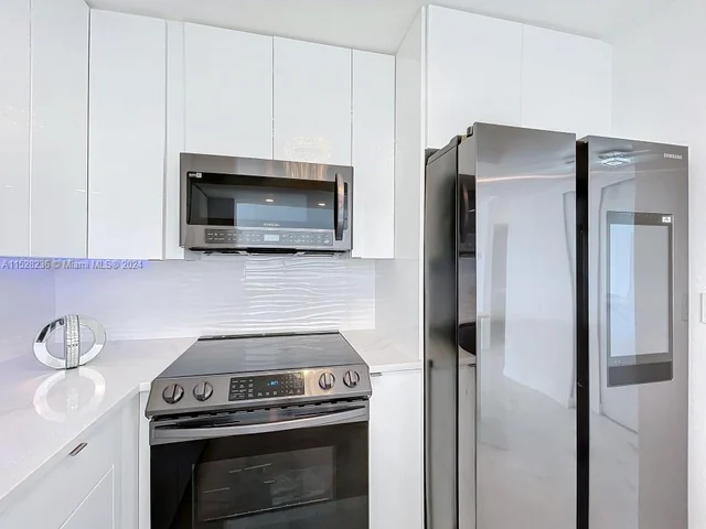 2017 S Ocean Dr # 1206, Hallandale Beach FL 33009