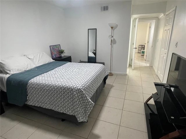 8249 SW 149th Ct # 101, Miami FL 33193