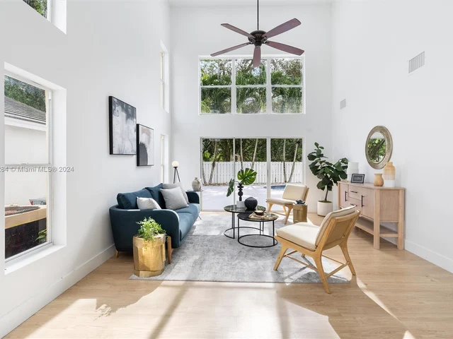 5324 NW 54th St, Coconut Creek FL 33073