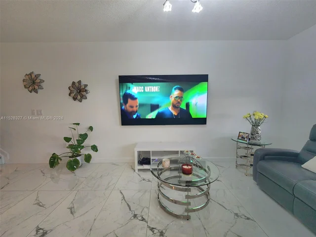 25336 SW 107th Ct, Homestead FL 33032