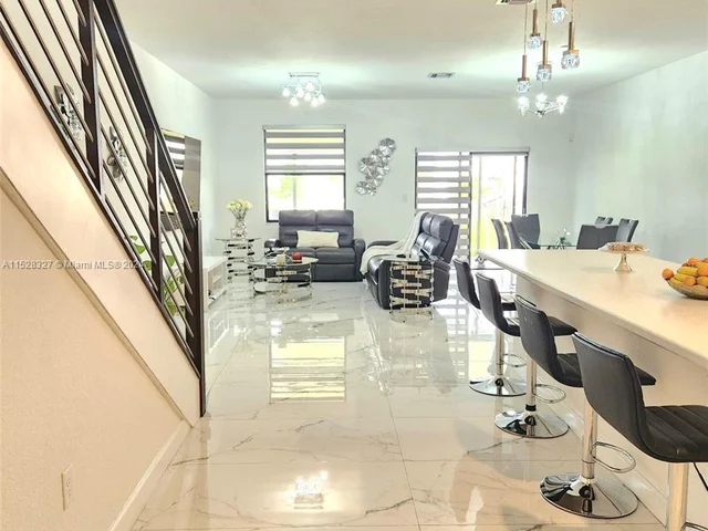 25336 SW 107th Ct, Homestead FL 33032