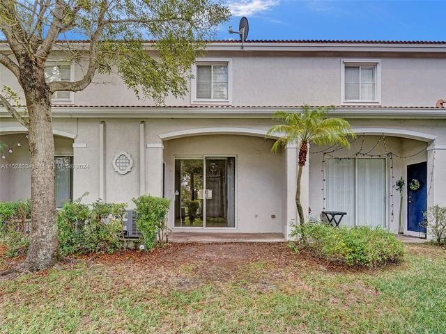 2733 SW 83rd Ave # 103, Miramar FL 33025