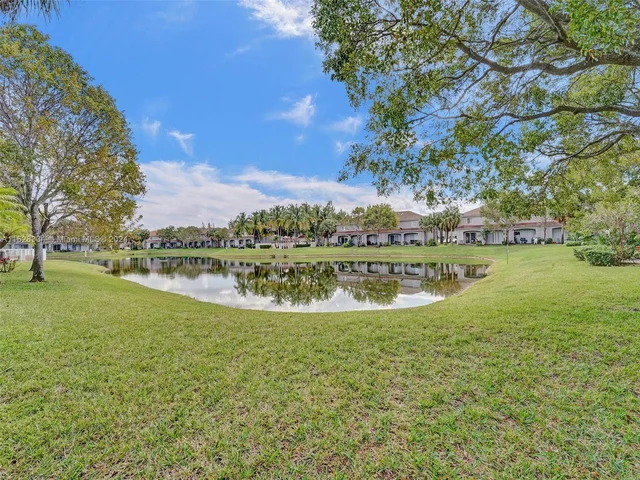 2733 SW 83rd Ave # 103, Miramar FL 33025