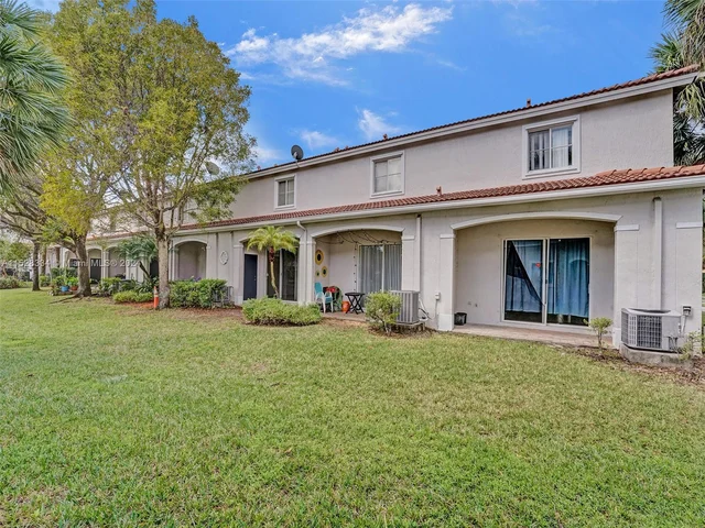 2733 SW 83rd Ave # 103, Miramar FL 33025