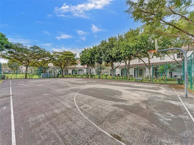 2733 SW 83rd Ave # 103, Miramar FL 33025