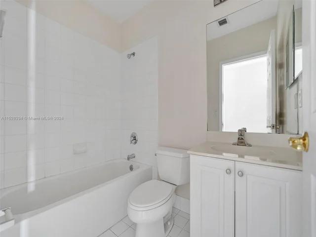 2733 SW 83rd Ave # 103, Miramar FL 33025