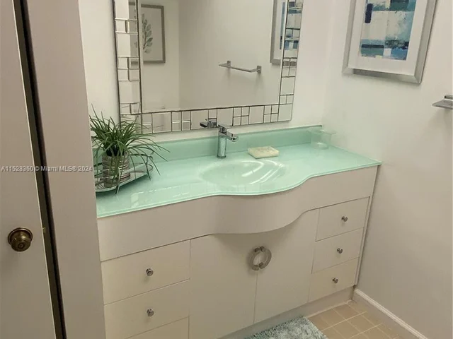 609 Brackenwood Cv # 609, Palm Beach Gardens FL 33418