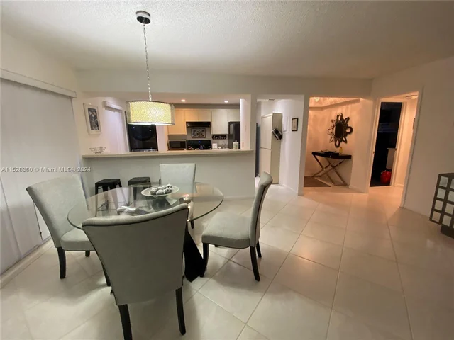 609 Brackenwood Cv # 609, Palm Beach Gardens FL 33418