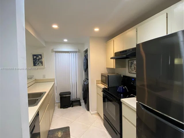 609 Brackenwood Cv # 609, Palm Beach Gardens FL 33418