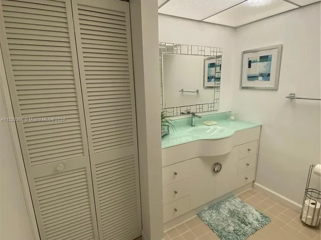 609 Brackenwood Cv # 609, Palm Beach Gardens FL 33418