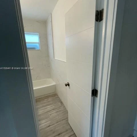 2048 NE 168th St # 3, North Miami Beach FL 33162