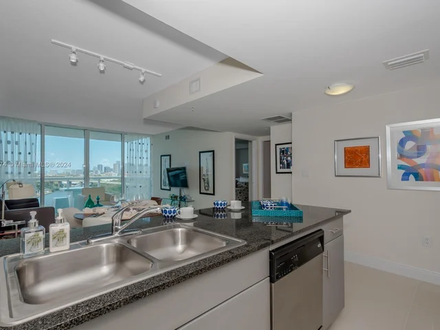 1861 NW S River Dr # 1407, Miami FL 33125