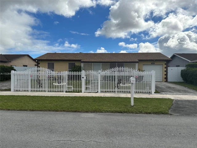 13312 SW 255th Ter, Homestead FL 33032
