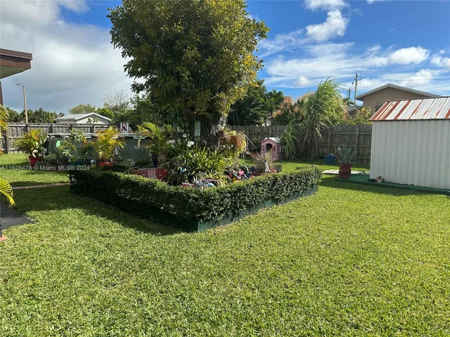 13312 SW 255th Ter, Homestead FL 33032